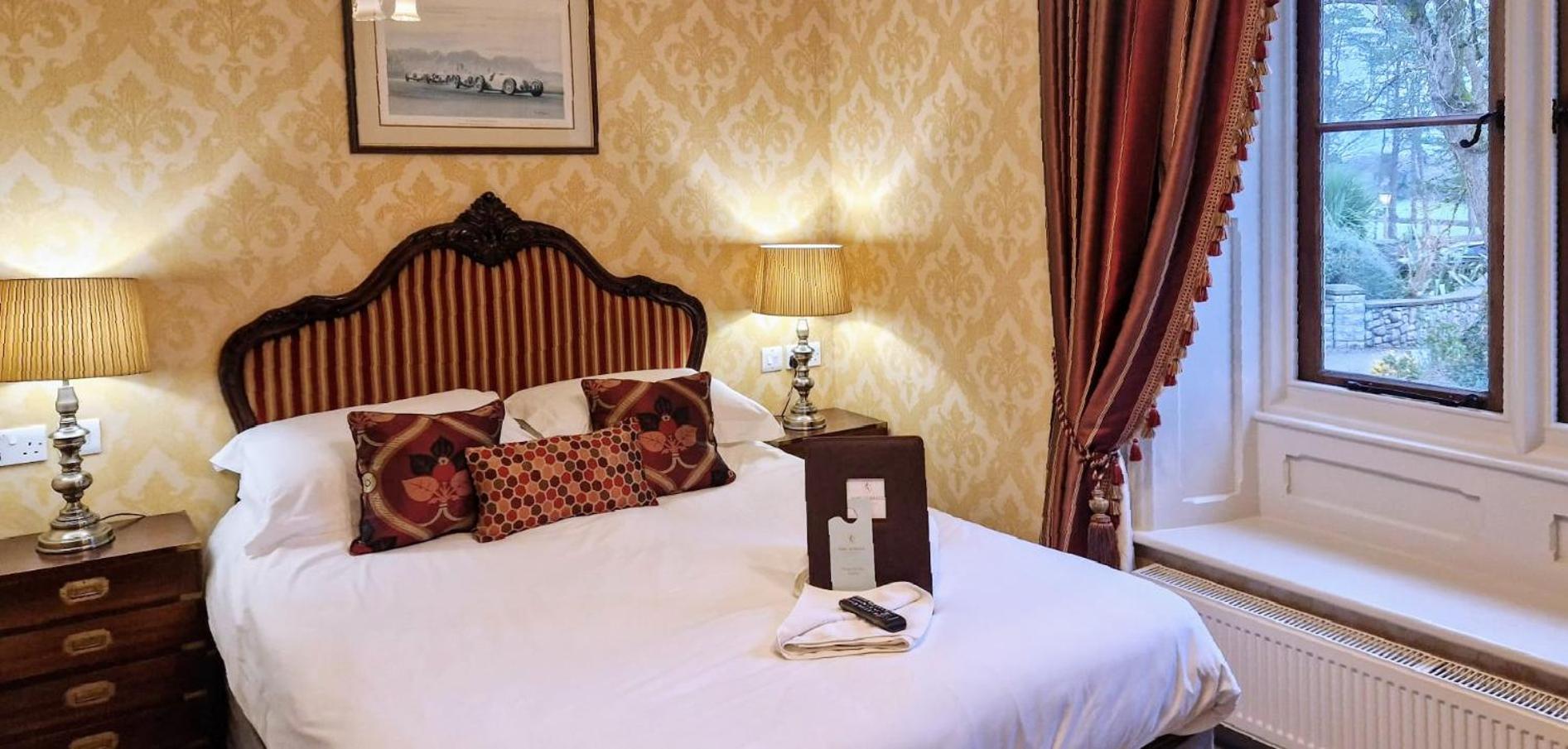 Parc-Le-Breos House Bed & Breakfast Penclawdd Room photo