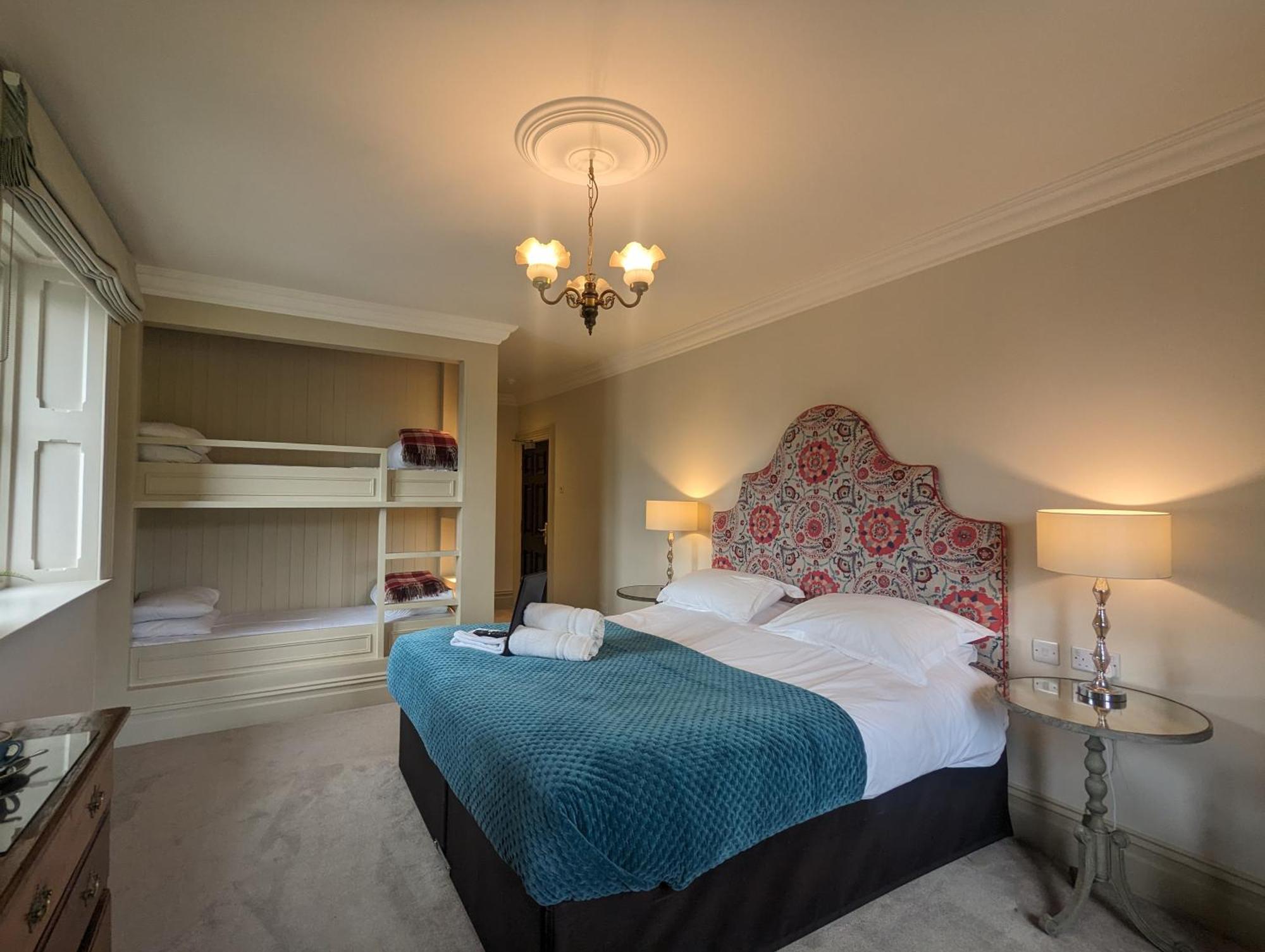 Parc-Le-Breos House Bed & Breakfast Penclawdd Room photo