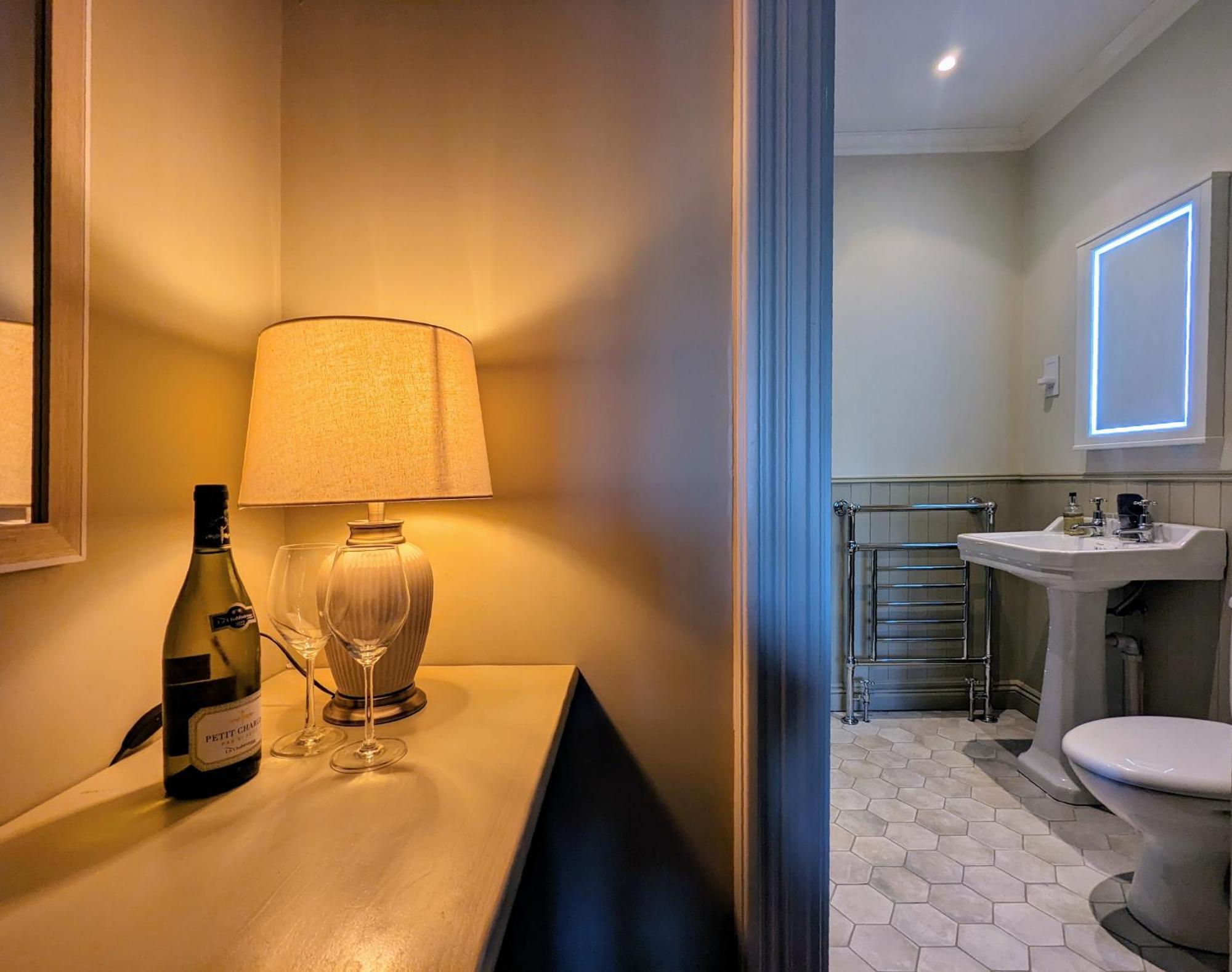 Parc-Le-Breos House Bed & Breakfast Penclawdd Room photo